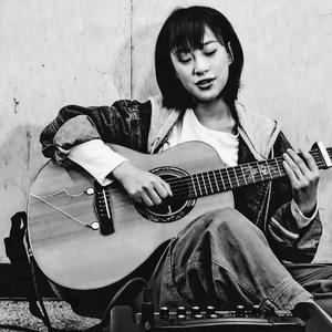 现实中女生被男生强奸的视频
